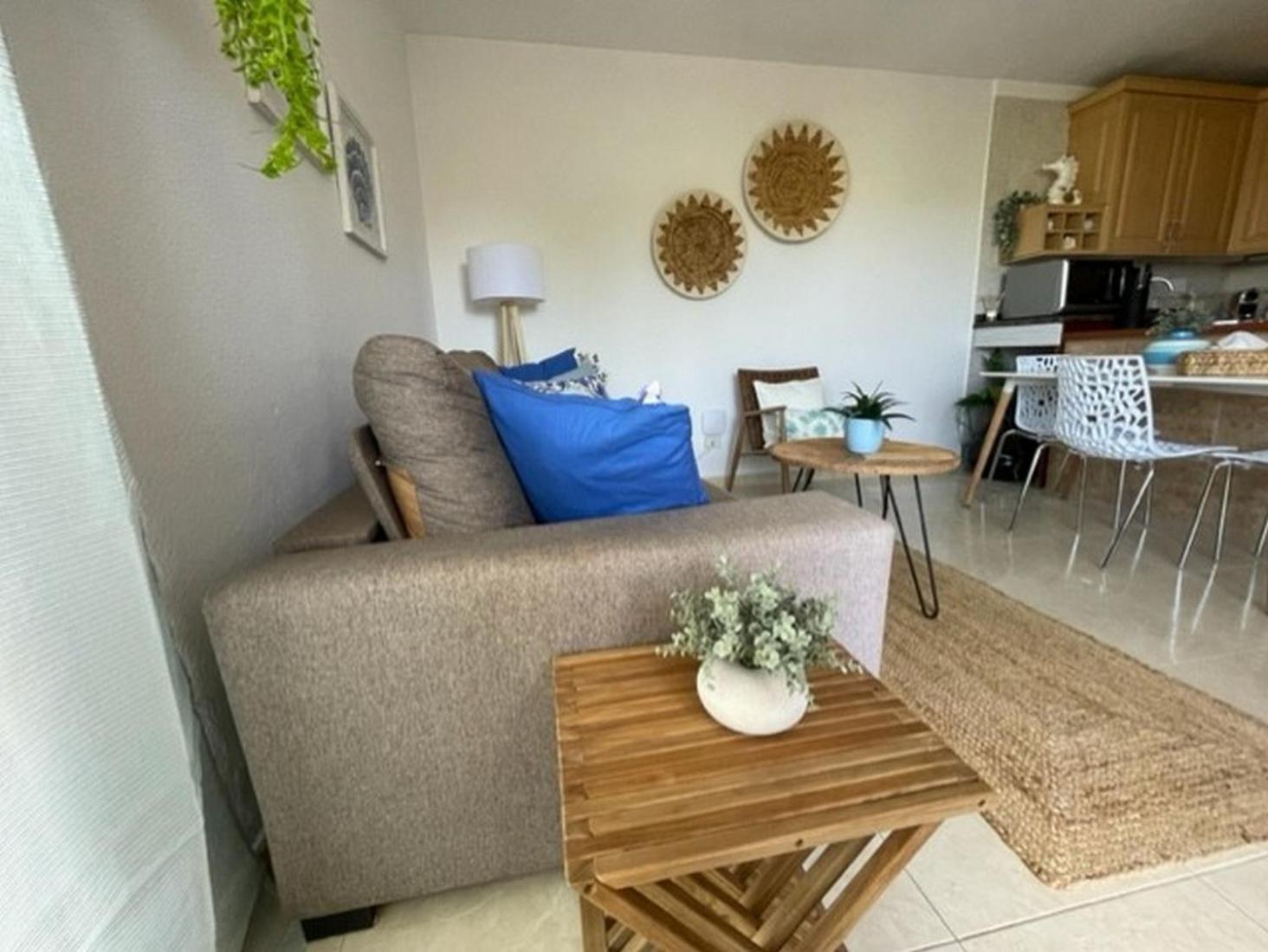 Appartement Apartamerica Garden - 150 Metres From The *